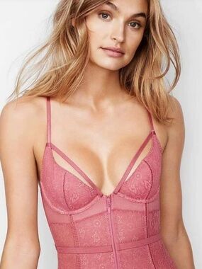 Victoria's Secret Corset Bra Zip Front 36D